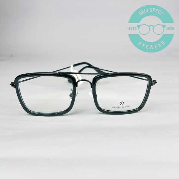 Signature Square Frame – Timeless Elegance